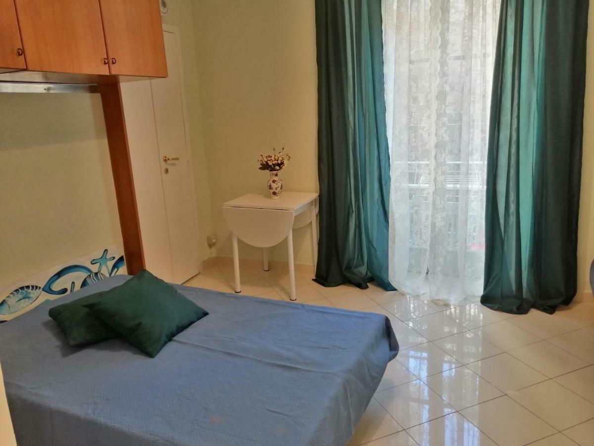 Ferienwohnung Casamare Menton Exterior foto